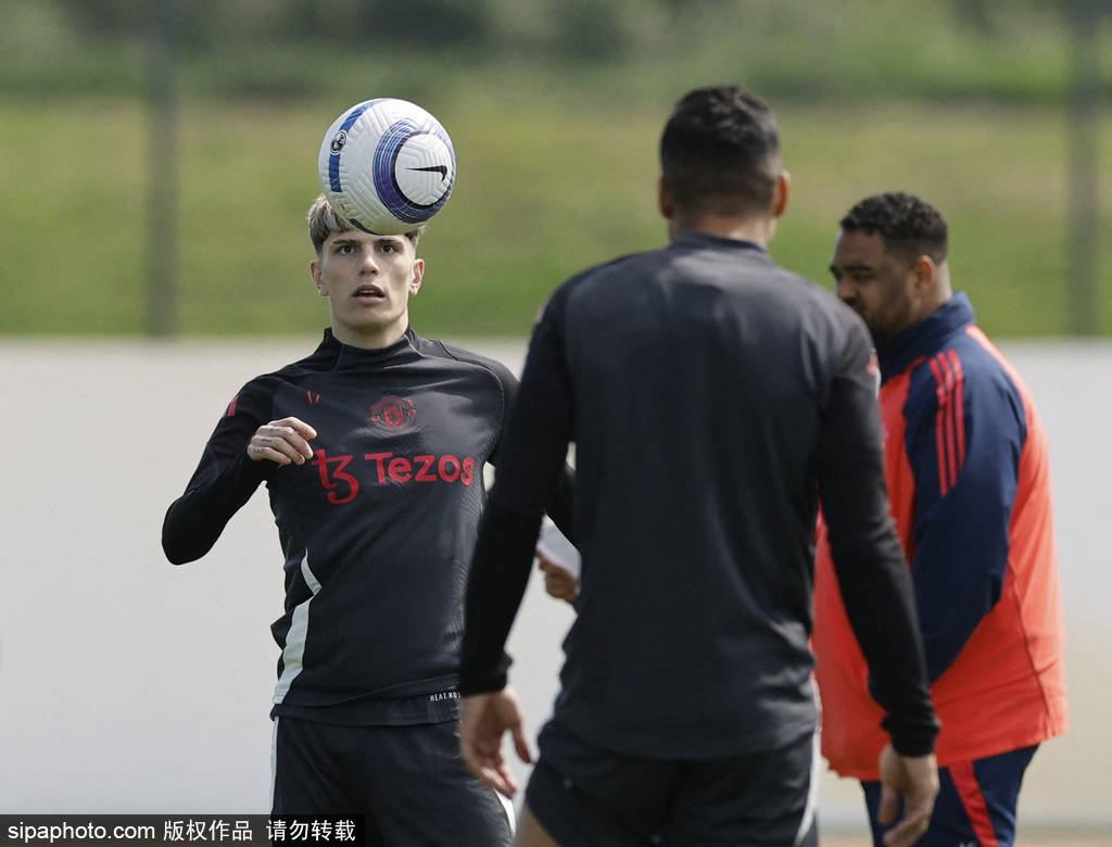 揭秘曼联求购布兰斯韦特的真相：5000万镑砸不动！埃弗顿的底气与豪门暗战